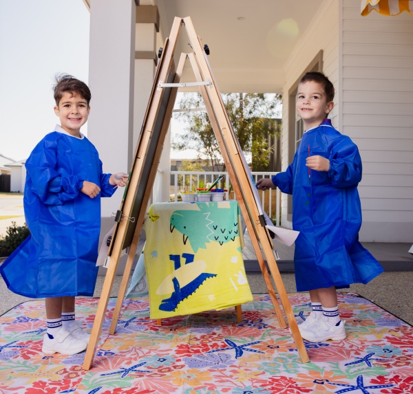 college calendar - two kids in blue